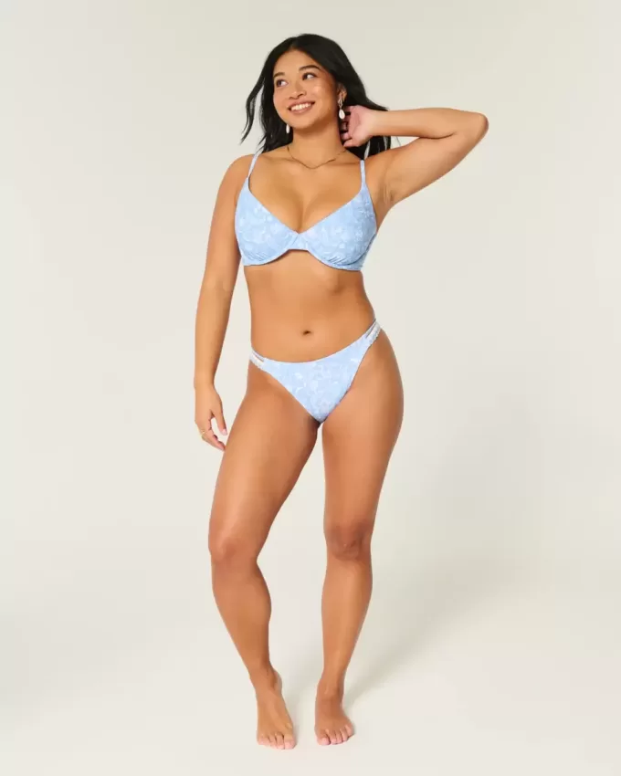 Curvy Underwire Plunge Bikini Top Curvy Underwire Plunge Bikini Top