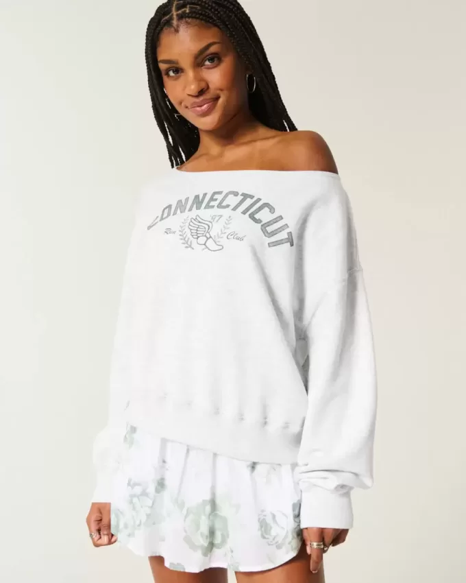 Easy Off-the-Shoulder Connecticut Graphic Sweatshirt