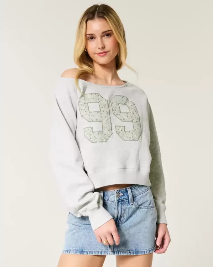 Easy Off-the-Shoulder Number Graphic Crew Sweatshirt Easy Off-the-Shoulder Number Graphic Crew Sweatshirt
