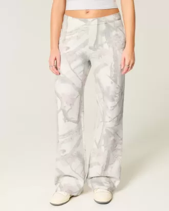 Heart Pocket Camo Wide-Leg Sweatpants