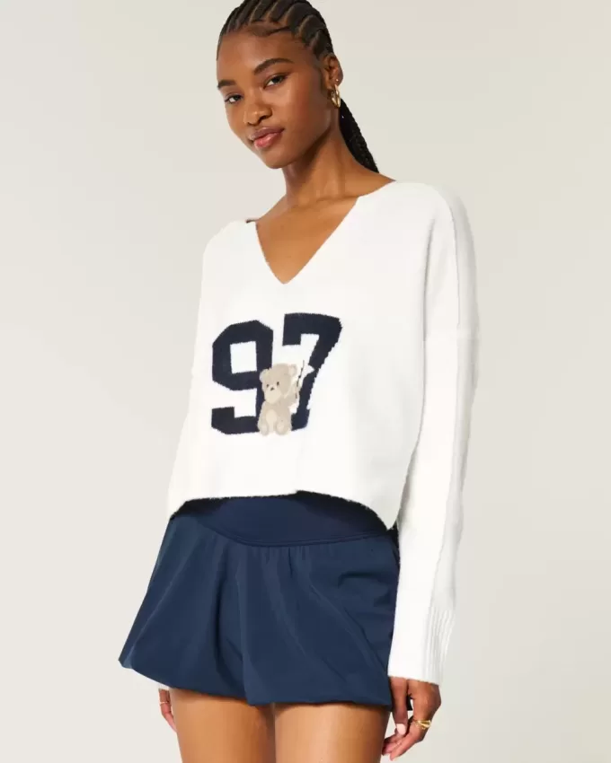 Hollister Comfy Cloud Graphic Notch-Neck Sweater Hollister Comfy Cloud Graphic Notch-Neck Sweater