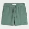 Hollister Feel Good Fleece Mid-Thigh Loose Shorts