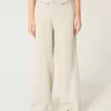 Hollister Livvy Low-Rise Wide-Leg Pants