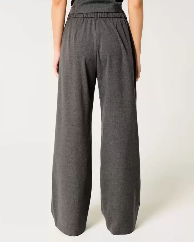 Hollister Livvy Ultra High-Rise Wide-Leg Pants