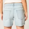 Low-Rise Light Wash Baggy Denim Shorts 5″