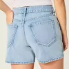Low-Rise Medium Wash Baggy Denim Shorts 5″
