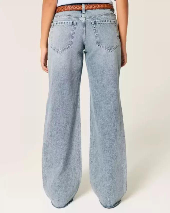 Low-Rise Ripped Light Wash Baggy Jeans Low-Rise Ripped Light Wash Baggy Jeans