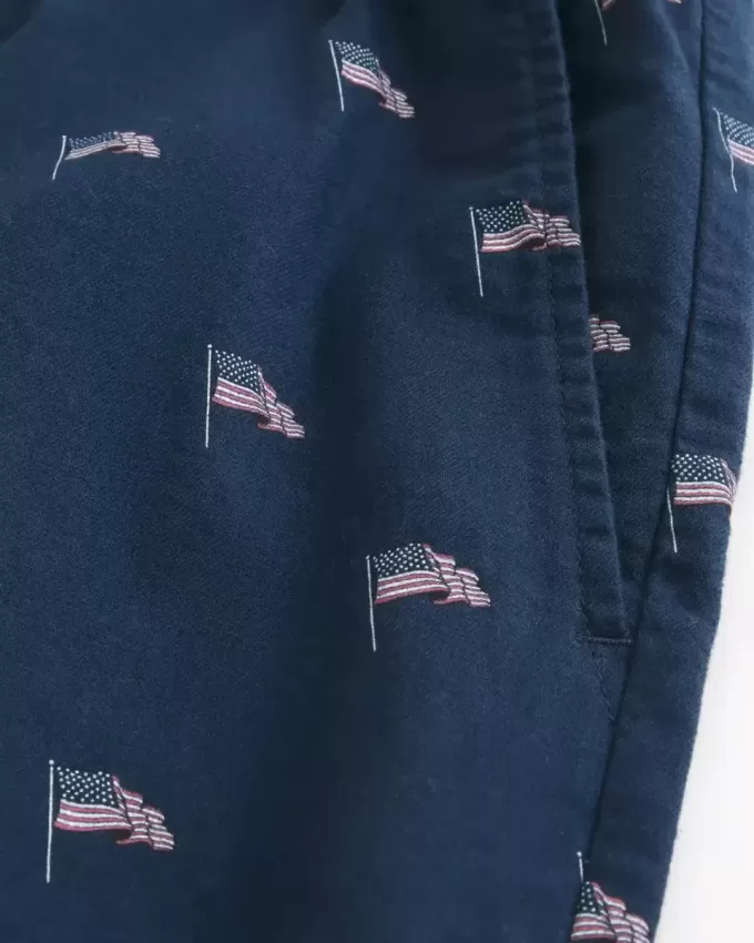 Mid-Thigh American Flag Pattern Pull-On Shorts