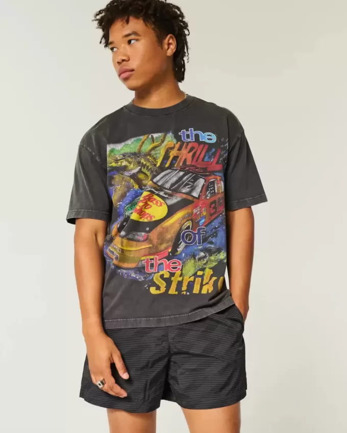 Mid-Thigh Baggy Soccer Shorts