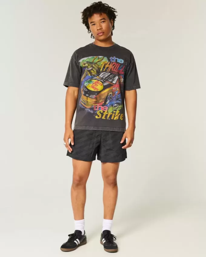 Mid-Thigh Baggy Soccer Shorts