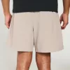 Mid-Thigh Hybrid Active Shorts Mid-Thigh Hybrid Active Shorts