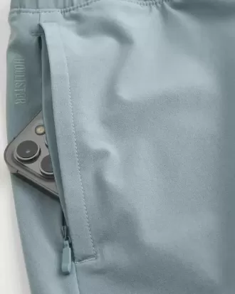 Mid-Thigh Hybrid Active Shorts