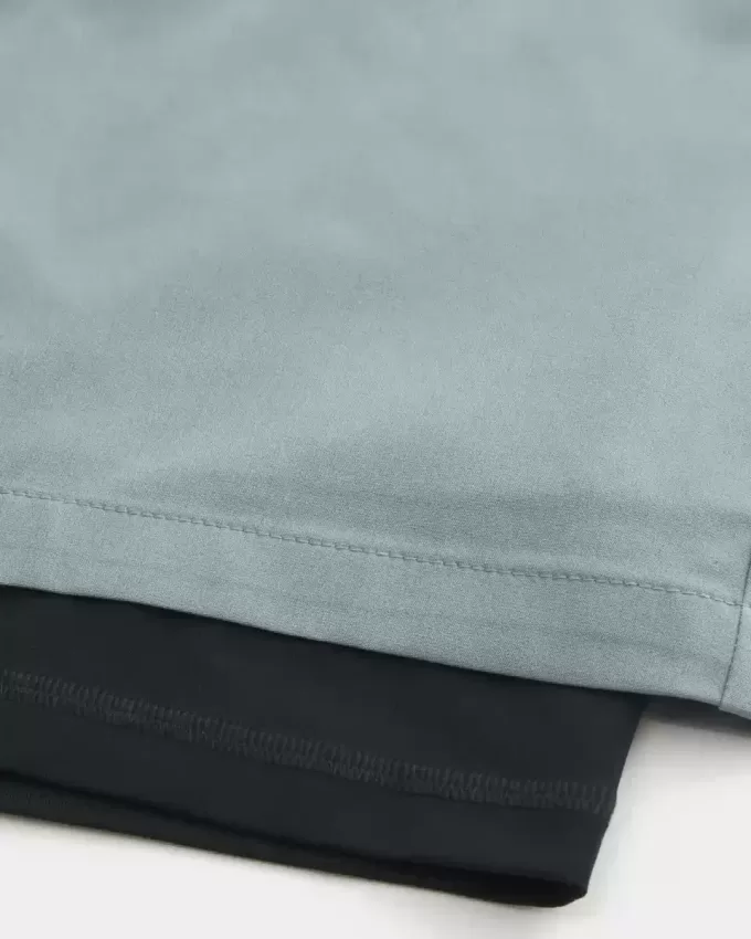 Mid-Thigh Hybrid Active Shorts Mid-Thigh Hybrid Active Shorts