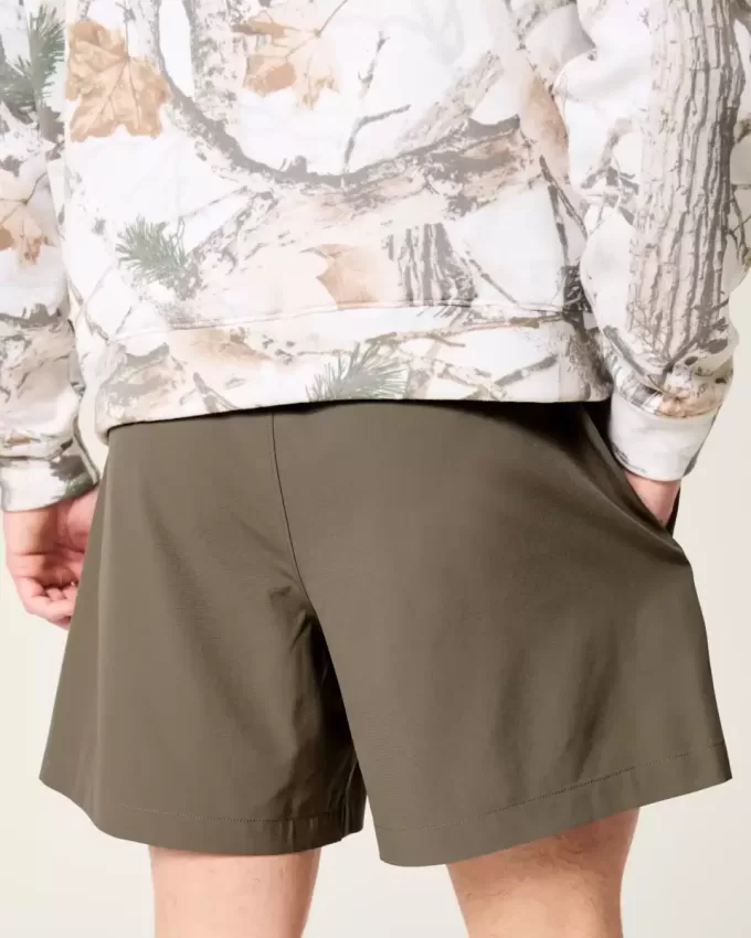 Mid-Thigh Hybrid Active Shorts Mid-Thigh Hybrid Active Shorts