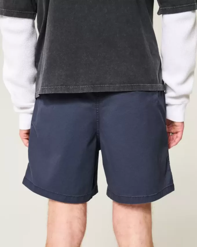 Mid-Thigh Twill Pull-On Shorts