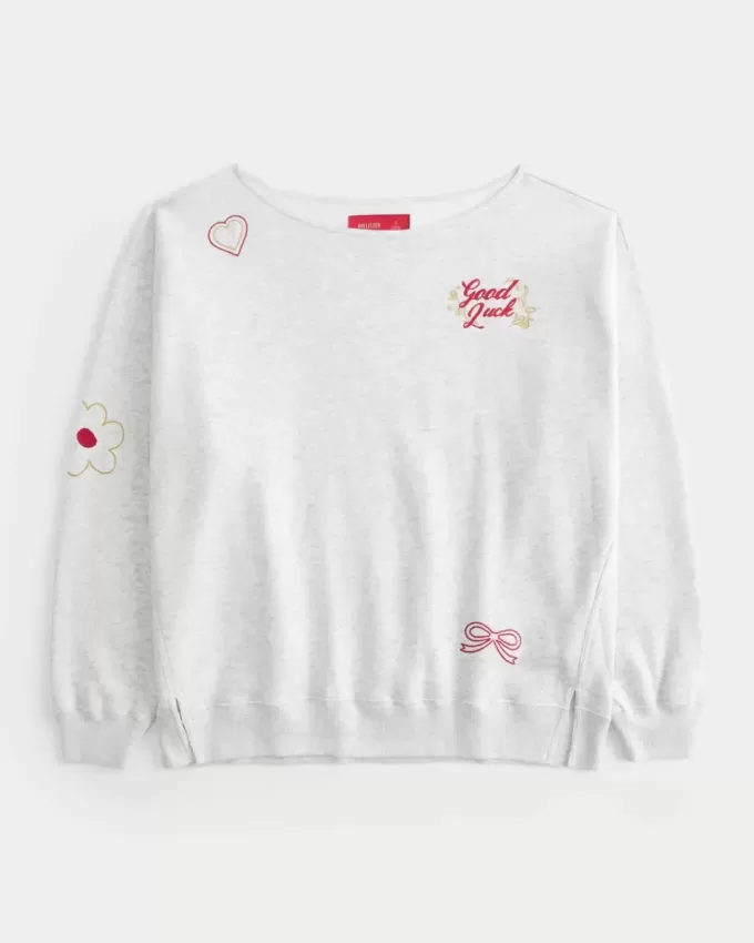 Oversized Off-the-Shoulder Lunar New Year Graphic Sweatshirt Oversized Off-the-Shoulder Lunar New Year Graphic Sweatshirt
