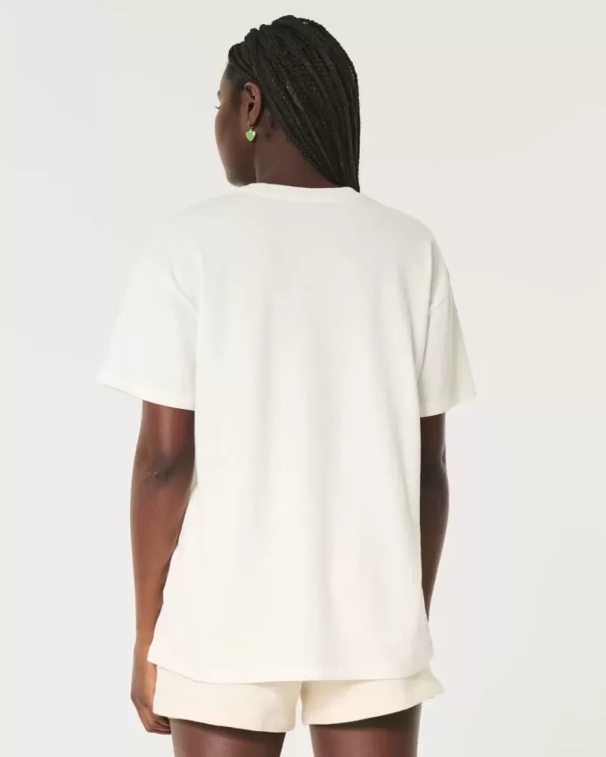 Oversized Saint Thomas Racquet Club Graphic Tee Oversized Saint Thomas Racquet Club Graphic Tee