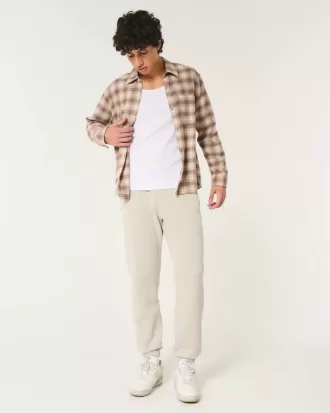 relaxed fleece logo joggers 1 6 330x413 - Relaxed Fleece Logo Joggers